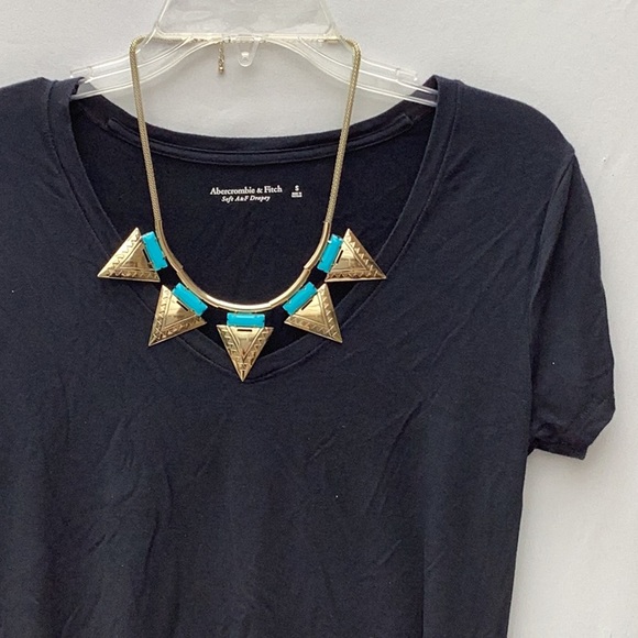 Abercrombie &Fitch Soft A&F Drapery t-shirt. - Picture 10 of 10